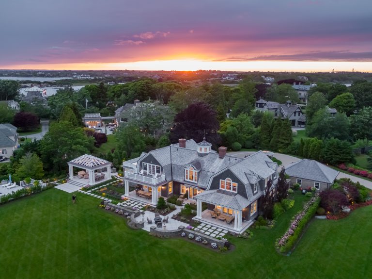 View of Bellevue Avenue 4